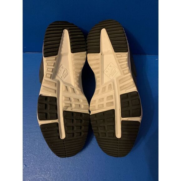 Nike Air Huarache Utility Men's Size 12 Medium Berry Dark Gray Shoes 806979-500 - Picture 4 of 5